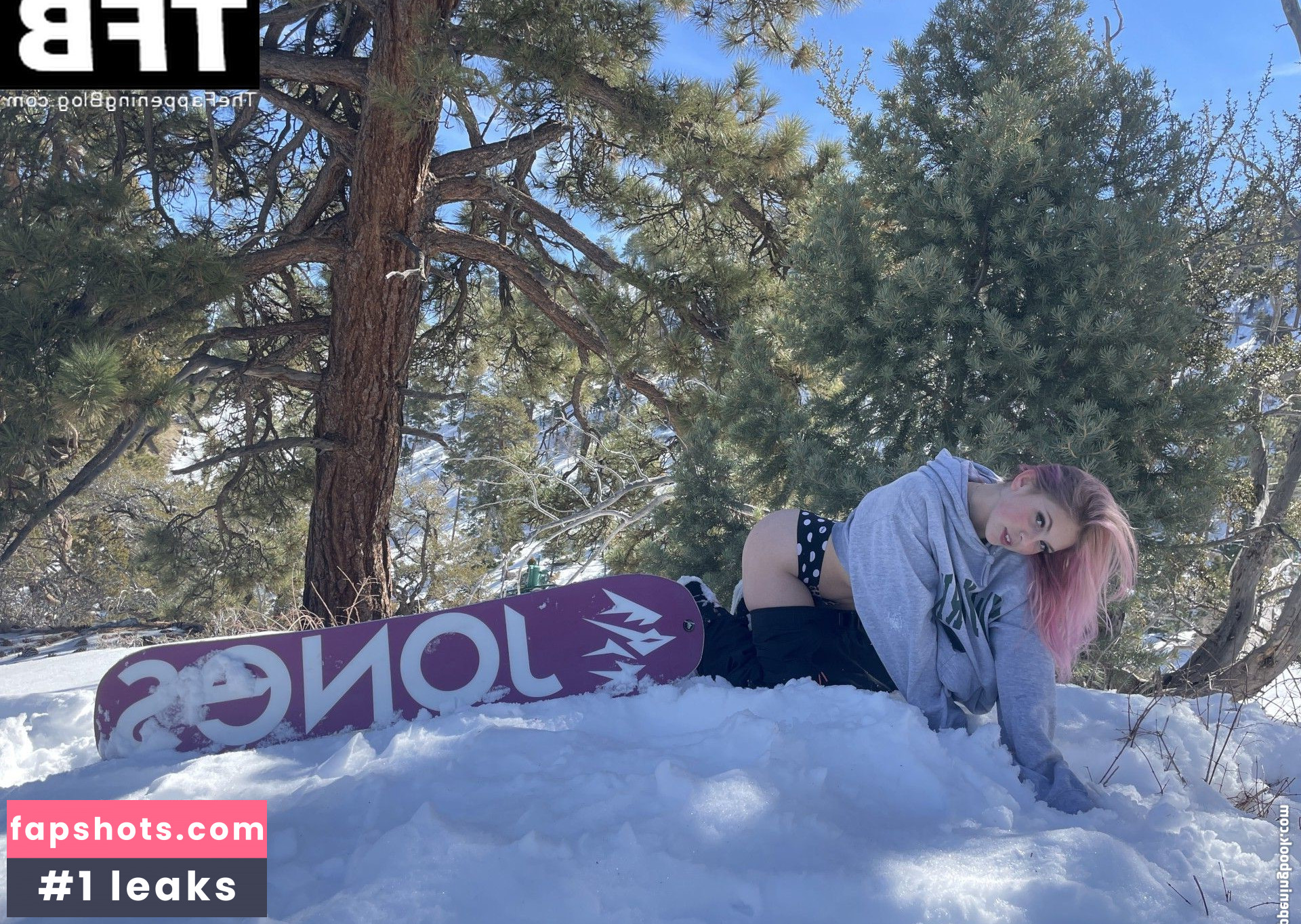 Jordyn Jones gallery photo #1041