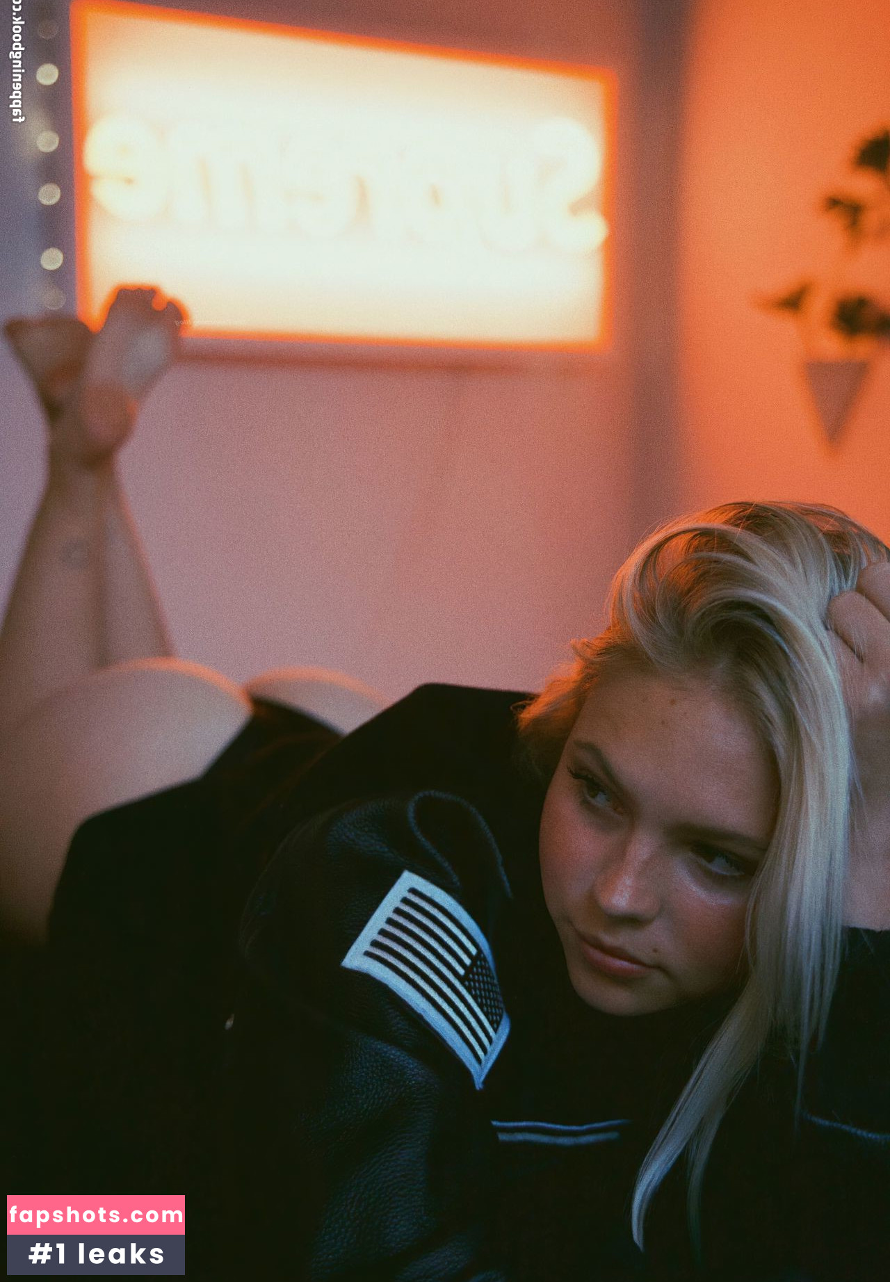 Jordyn Jones gallery photo #1229