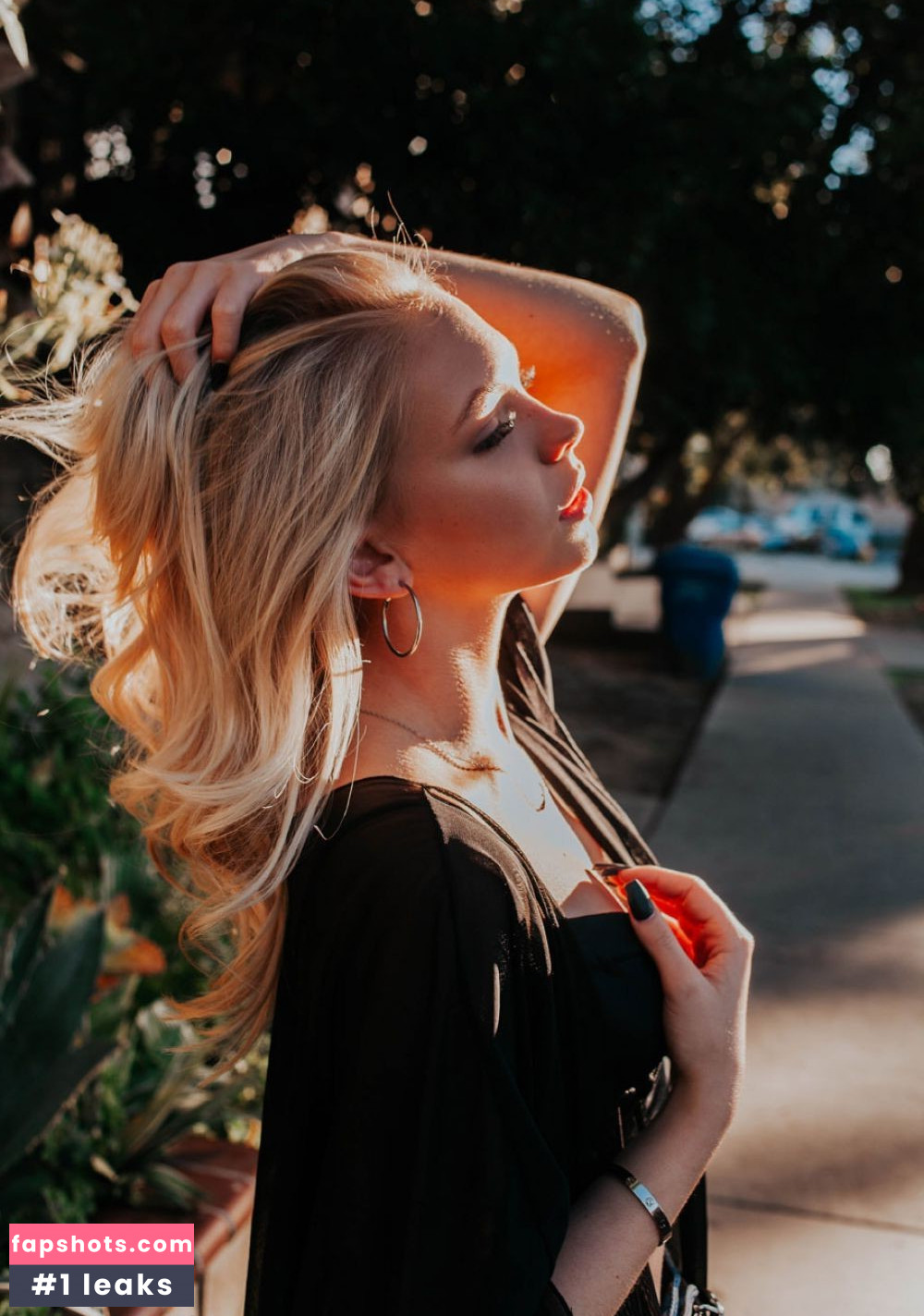 Jordyn Jones gallery photo #1356