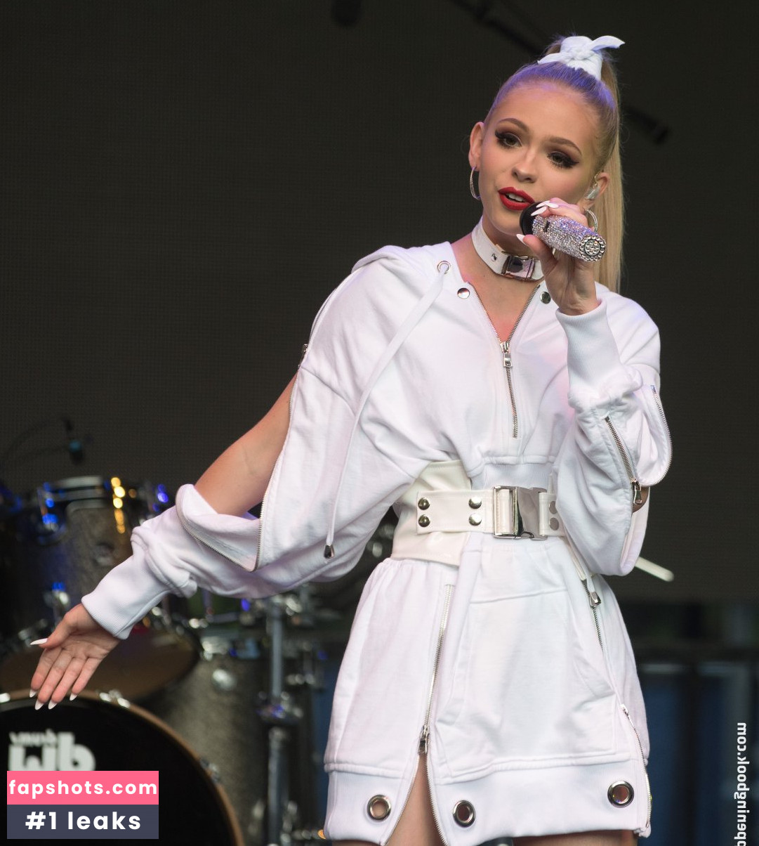 Jordyn Jones gallery photo #1381
