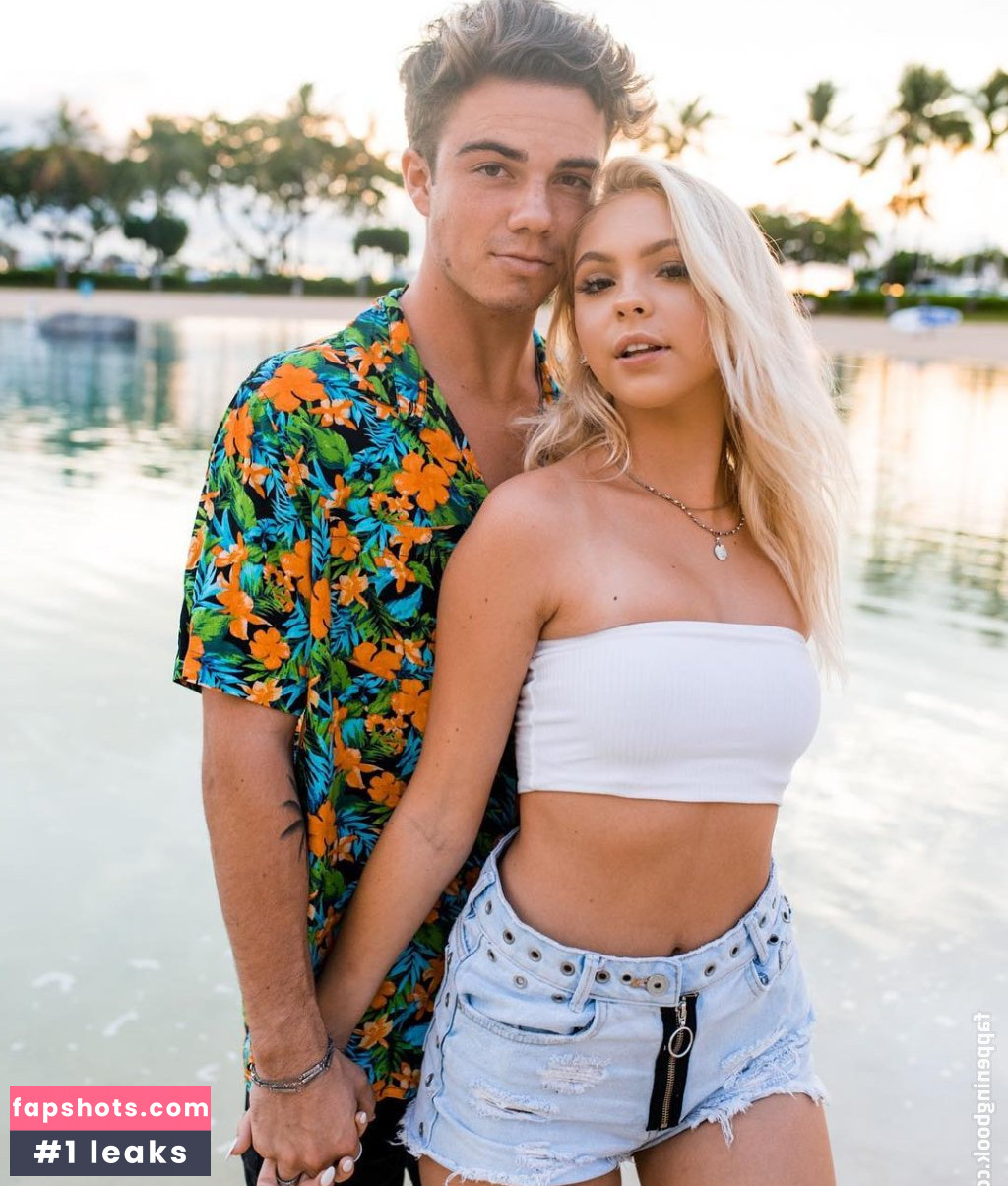 Jordyn Jones gallery photo #1411