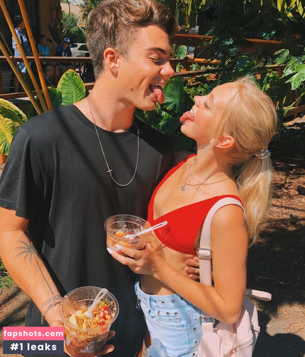 Jordyn Jones gallery photo #1416