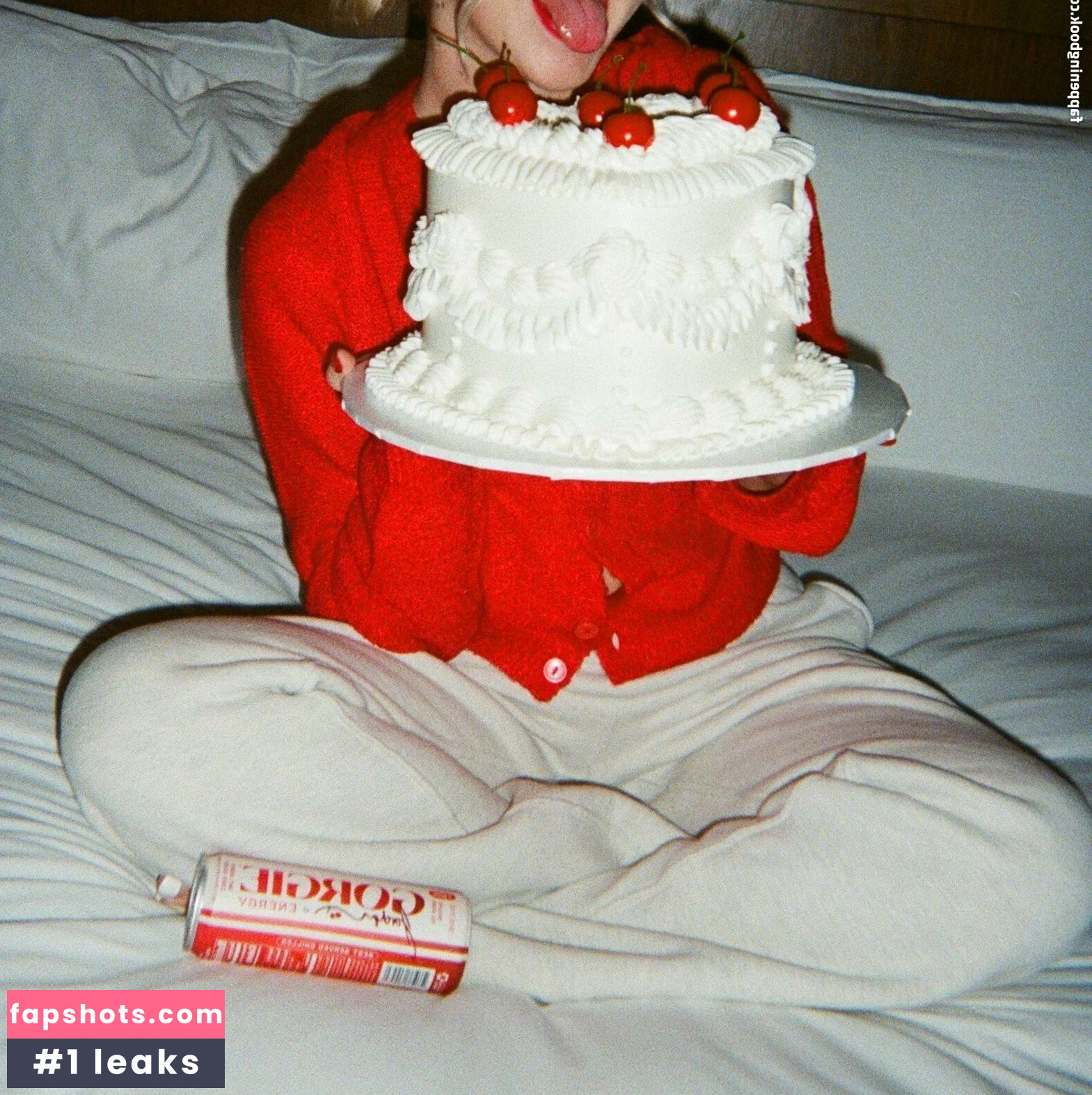 Jordyn Jones gallery photo #198