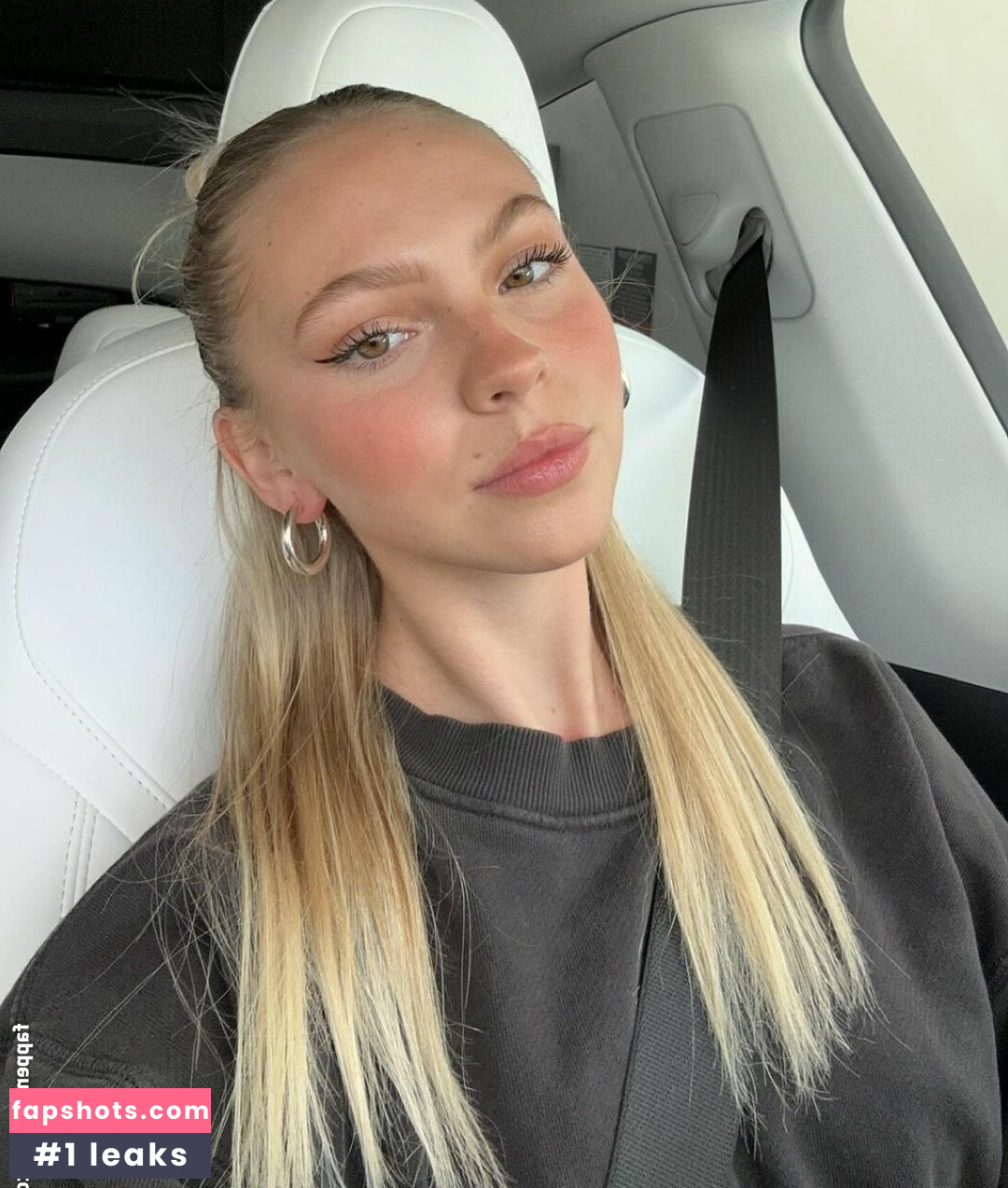 Jordyn Jones gallery photo #285