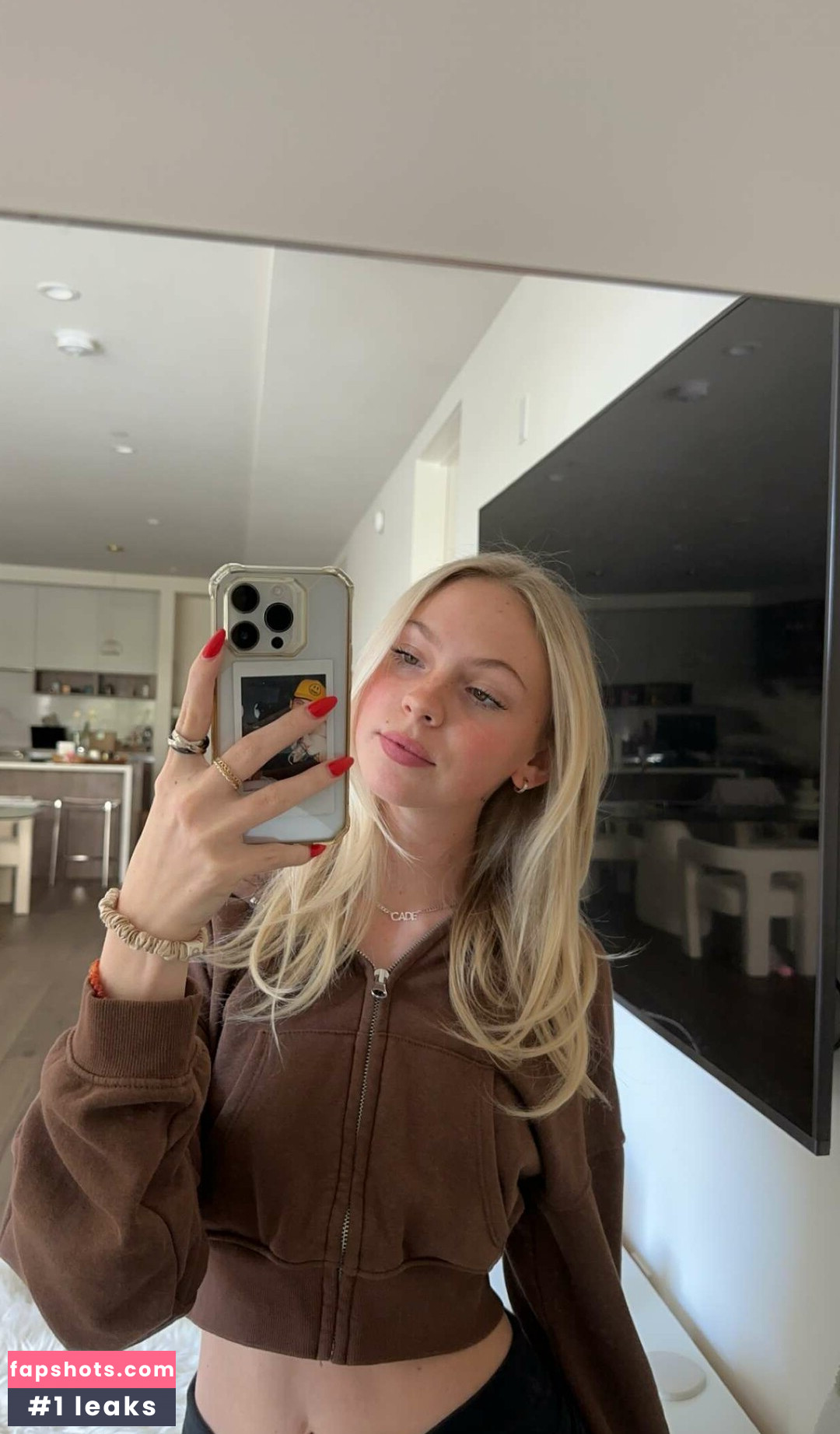 Jordyn Jones gallery photo #286