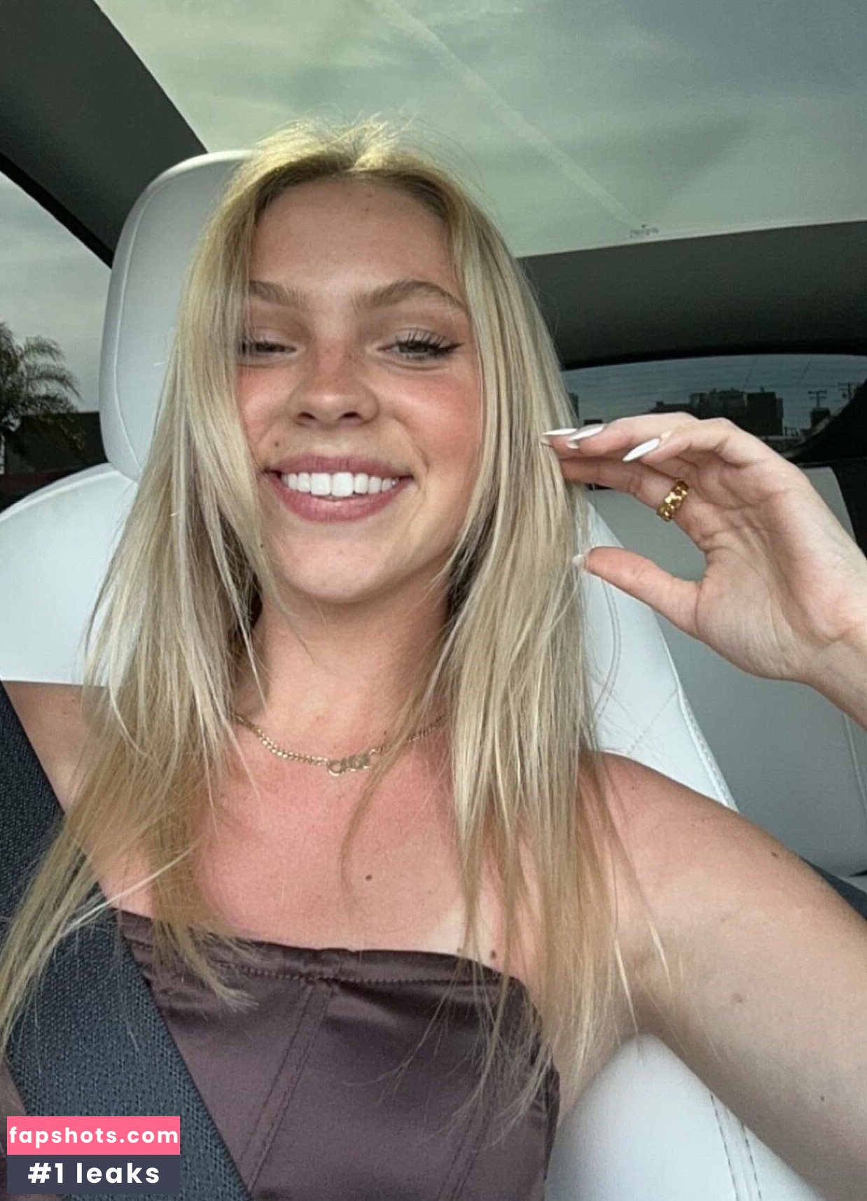 Jordyn Jones gallery photo #289