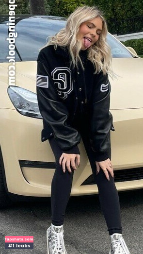 Jordyn Jones gallery photo #30