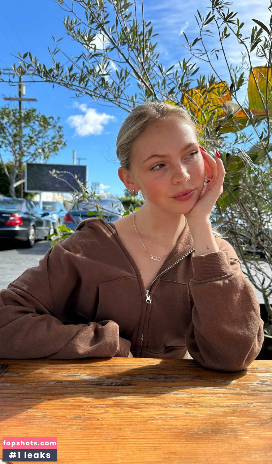 Jordyn Jones gallery photo #295