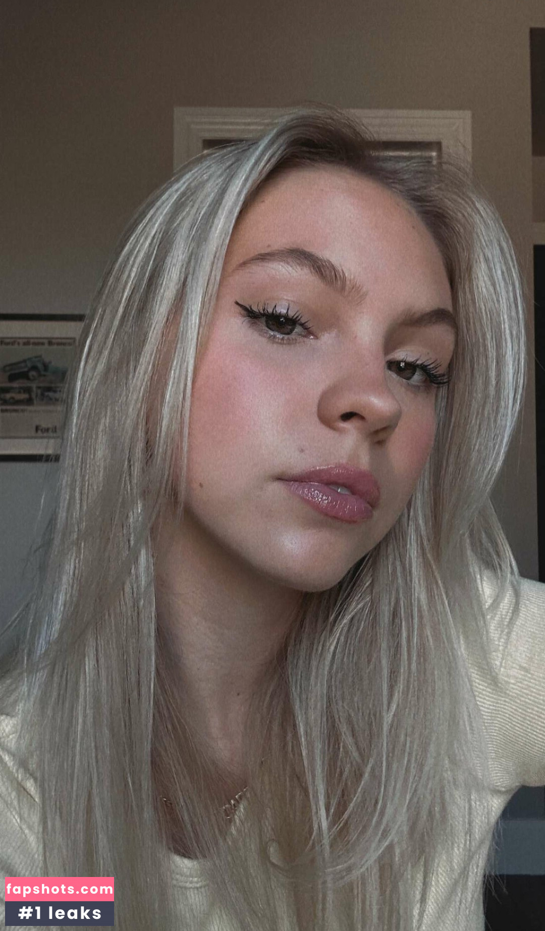 Jordyn Jones gallery photo #300