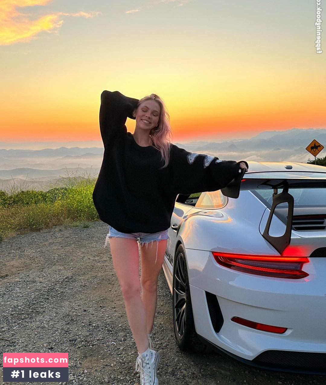 Jordyn Jones gallery photo #378