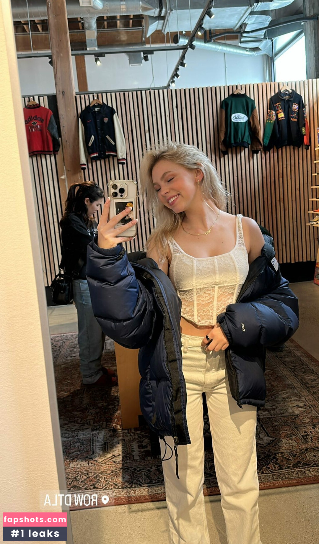 Jordyn Jones gallery photo #423
