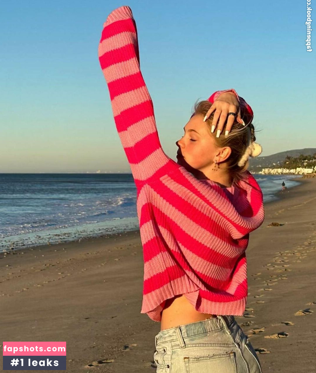 Jordyn Jones gallery photo #448