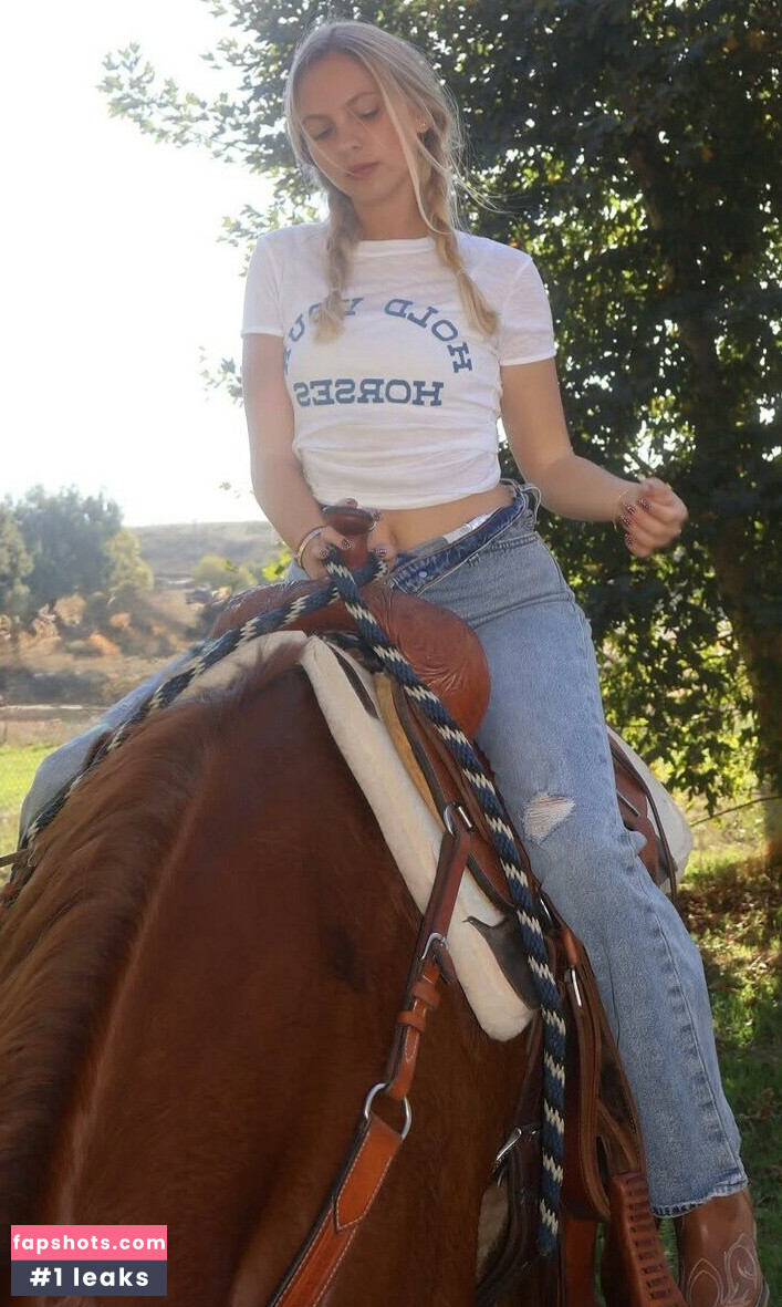 Jordyn Jones gallery photo #46