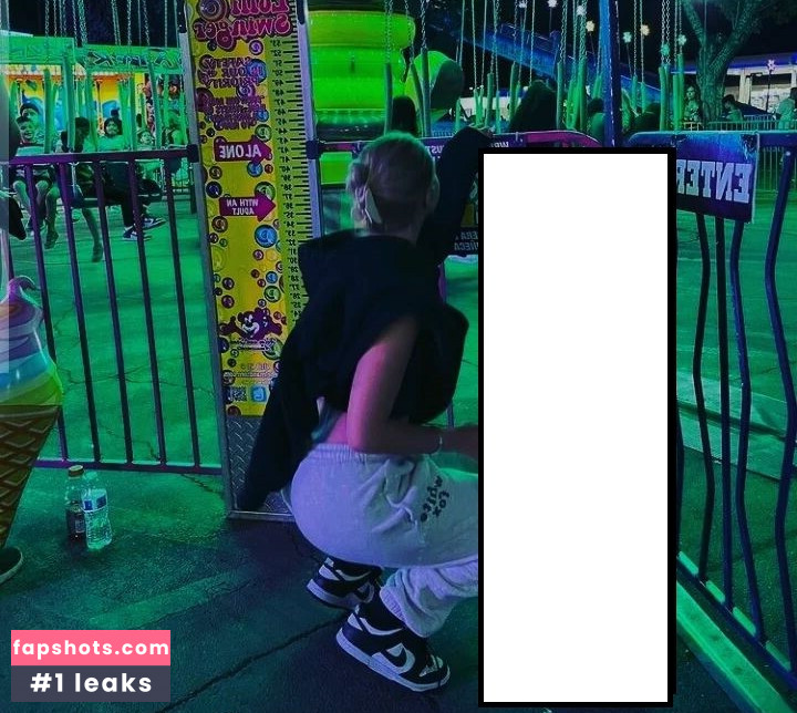 Jordyn Jones gallery photo #451