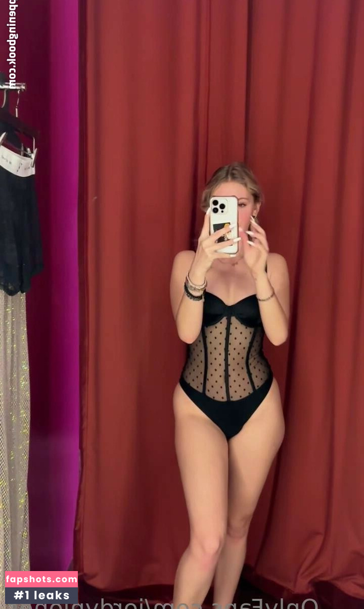 Jordyn Jones gallery photo #483