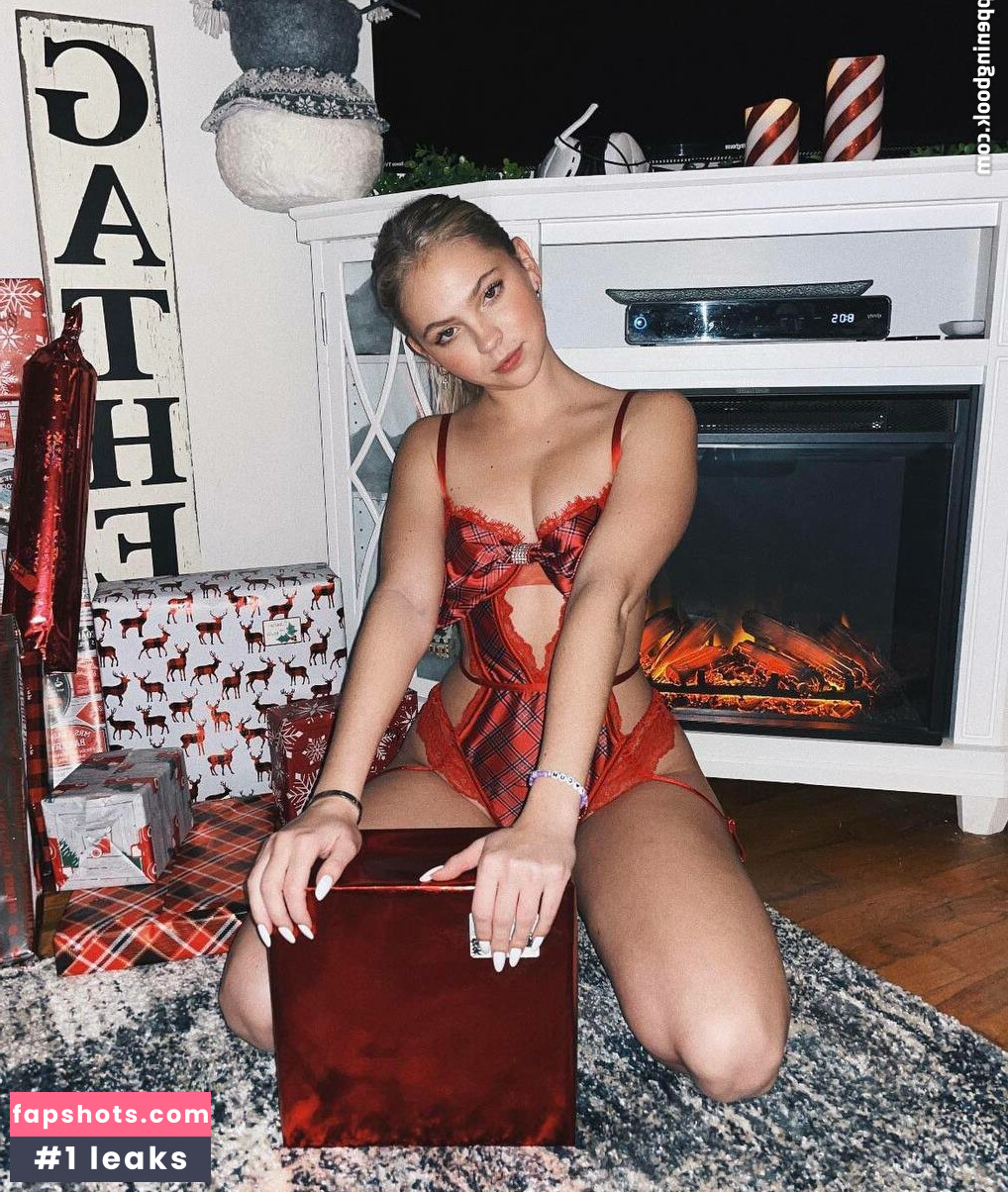 Jordyn Jones gallery photo #523