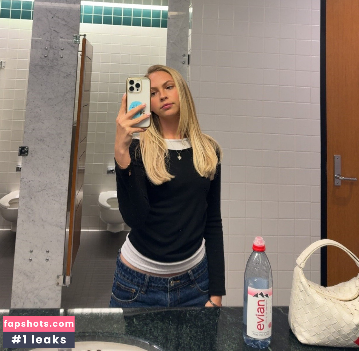 Jordyn Jones gallery photo #7