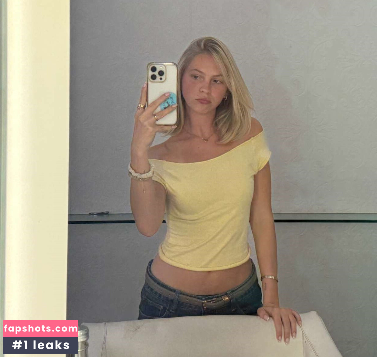 Jordyn Jones gallery photo #8