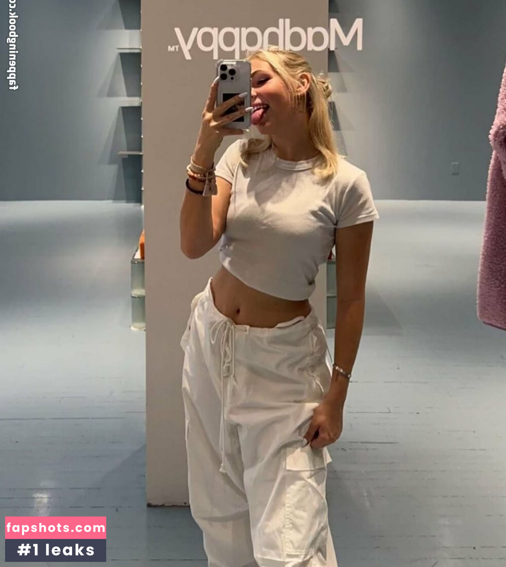 Jordyn Jones gallery photo #713