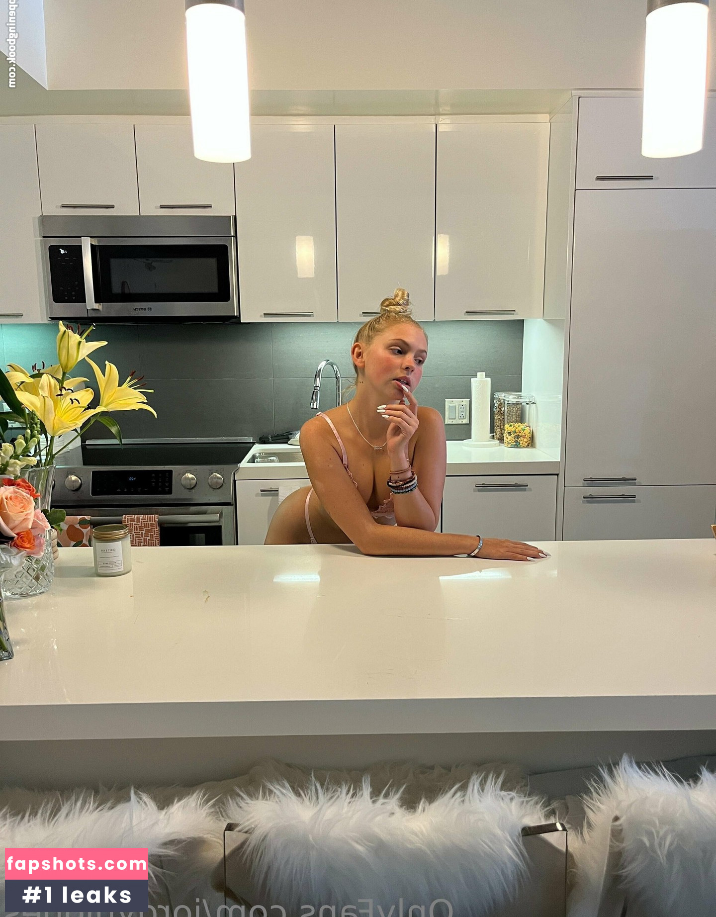 Jordyn Jones gallery photo #762