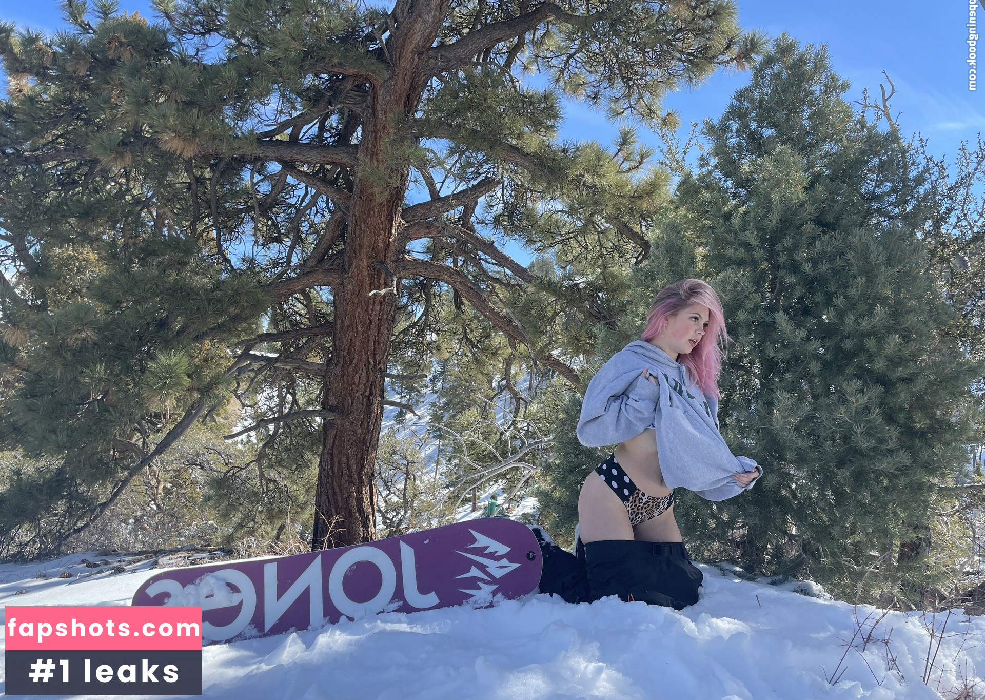 Jordyn Jones gallery photo #791