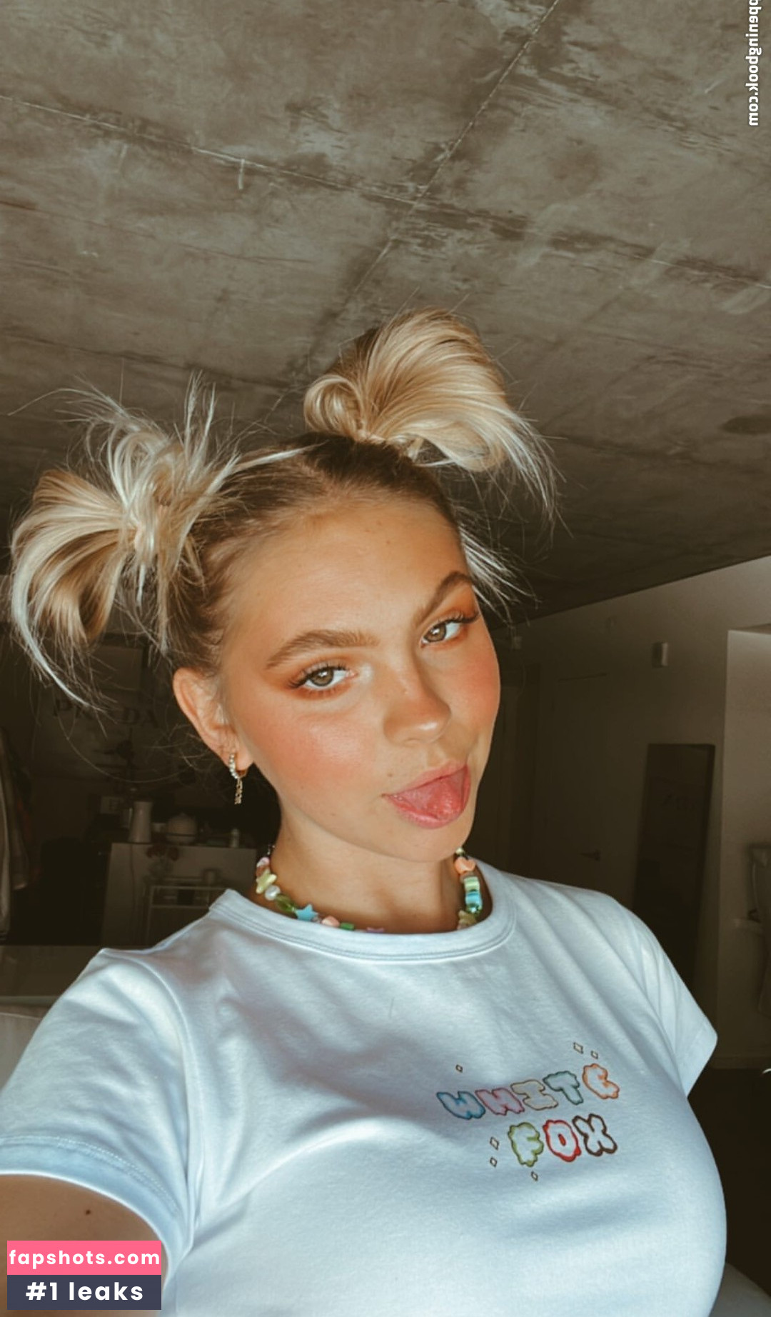Jordyn Jones gallery photo #963