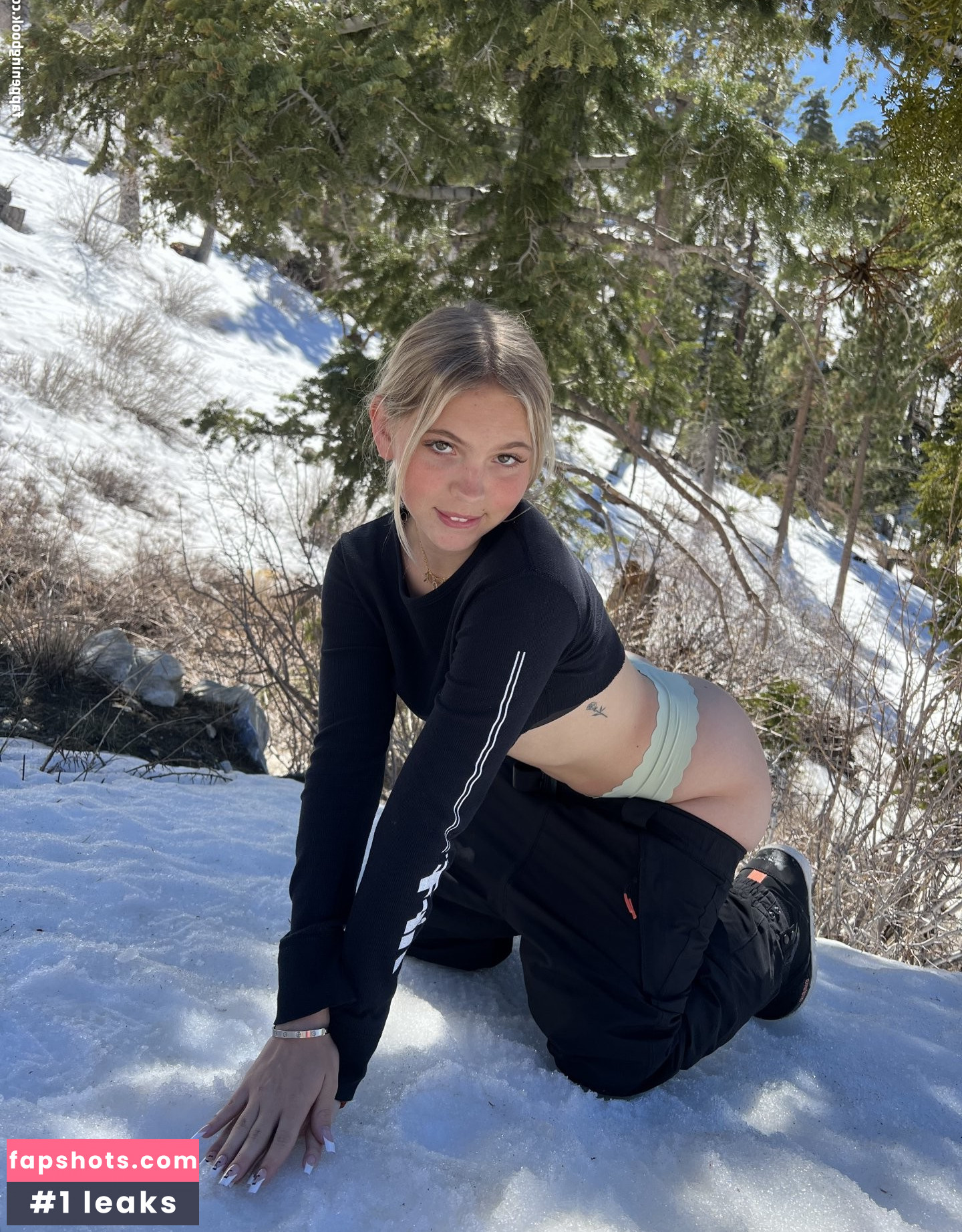 Jordyn Jones gallery photo #984