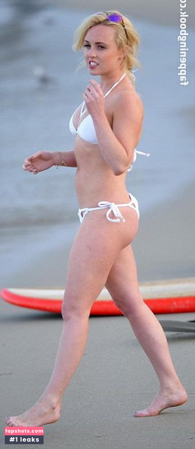 Jorgie Porter gallery photo #313