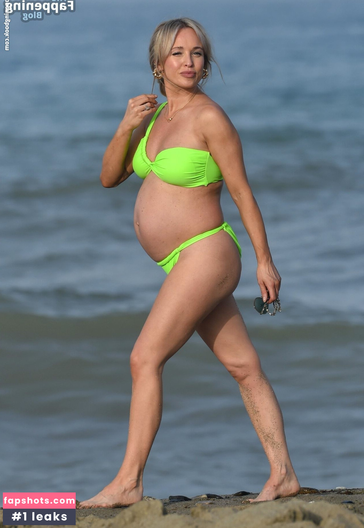 Jorgie Porter gallery photo #81