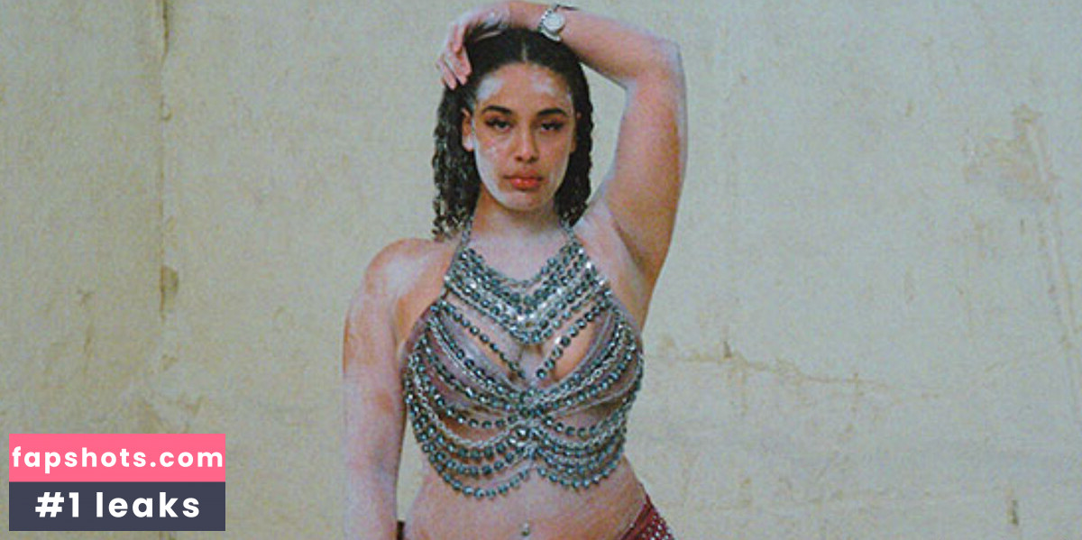 Jorja Smith gallery photo #12