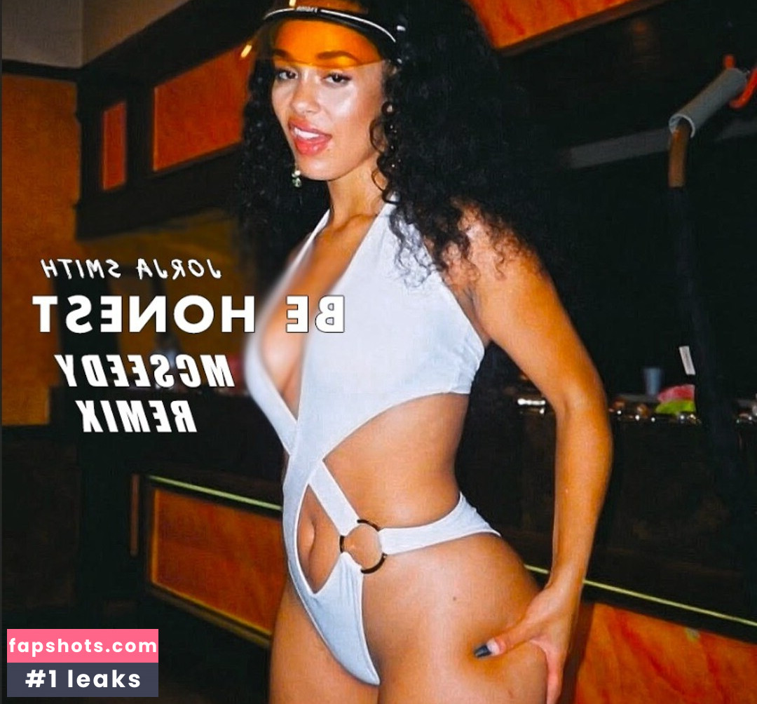 Jorja Smith gallery photo #15