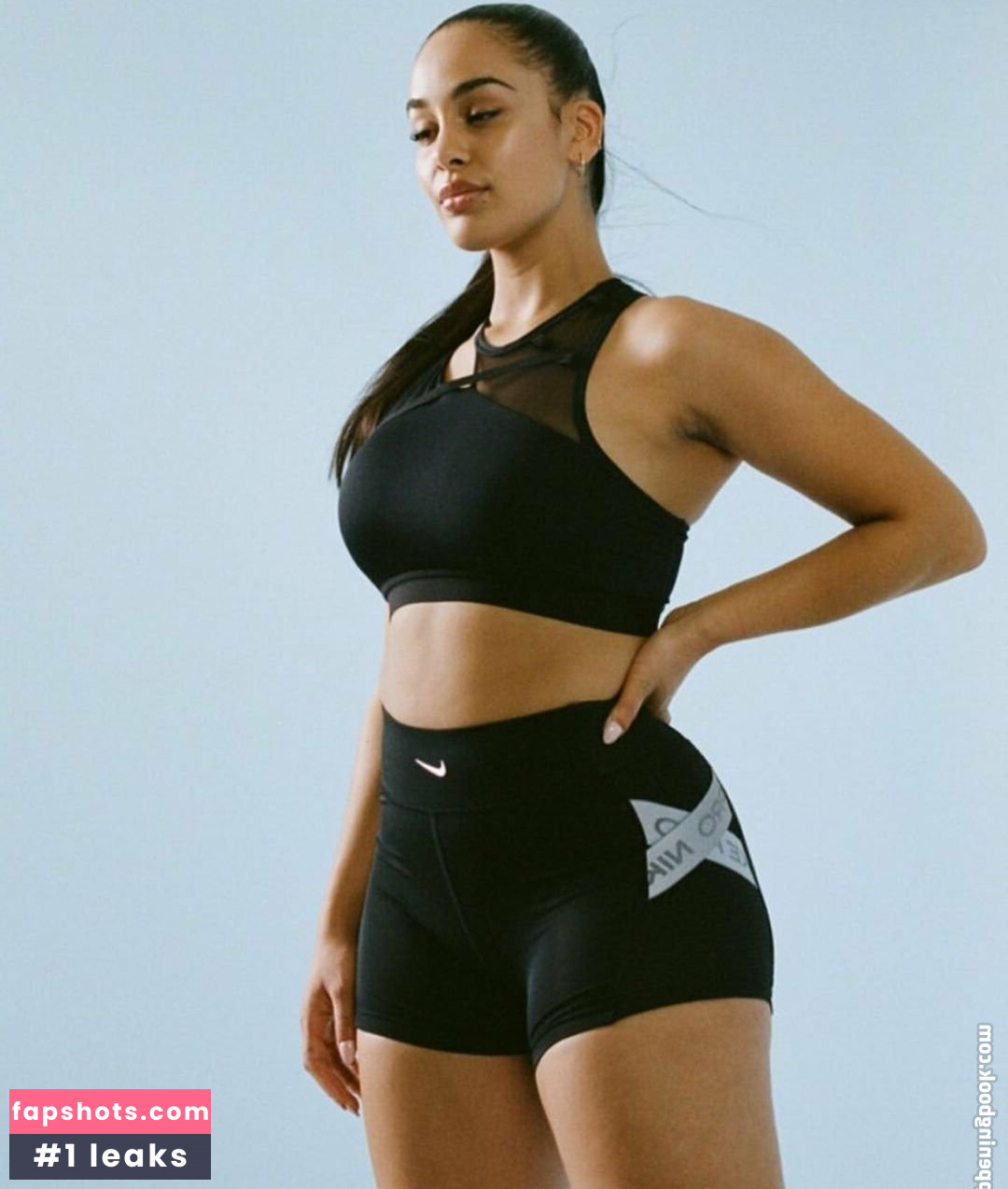 Jorja Smith gallery photo #30