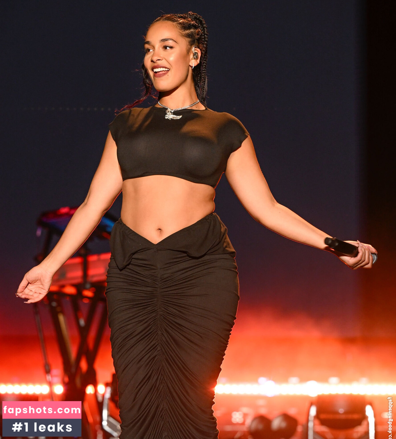Jorja Smith gallery photo #48