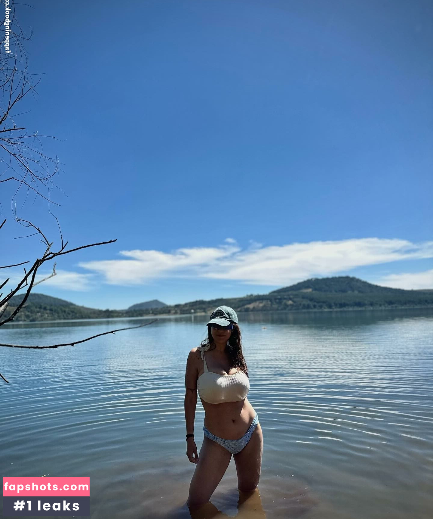 Josahandry Lia gallery photo #31