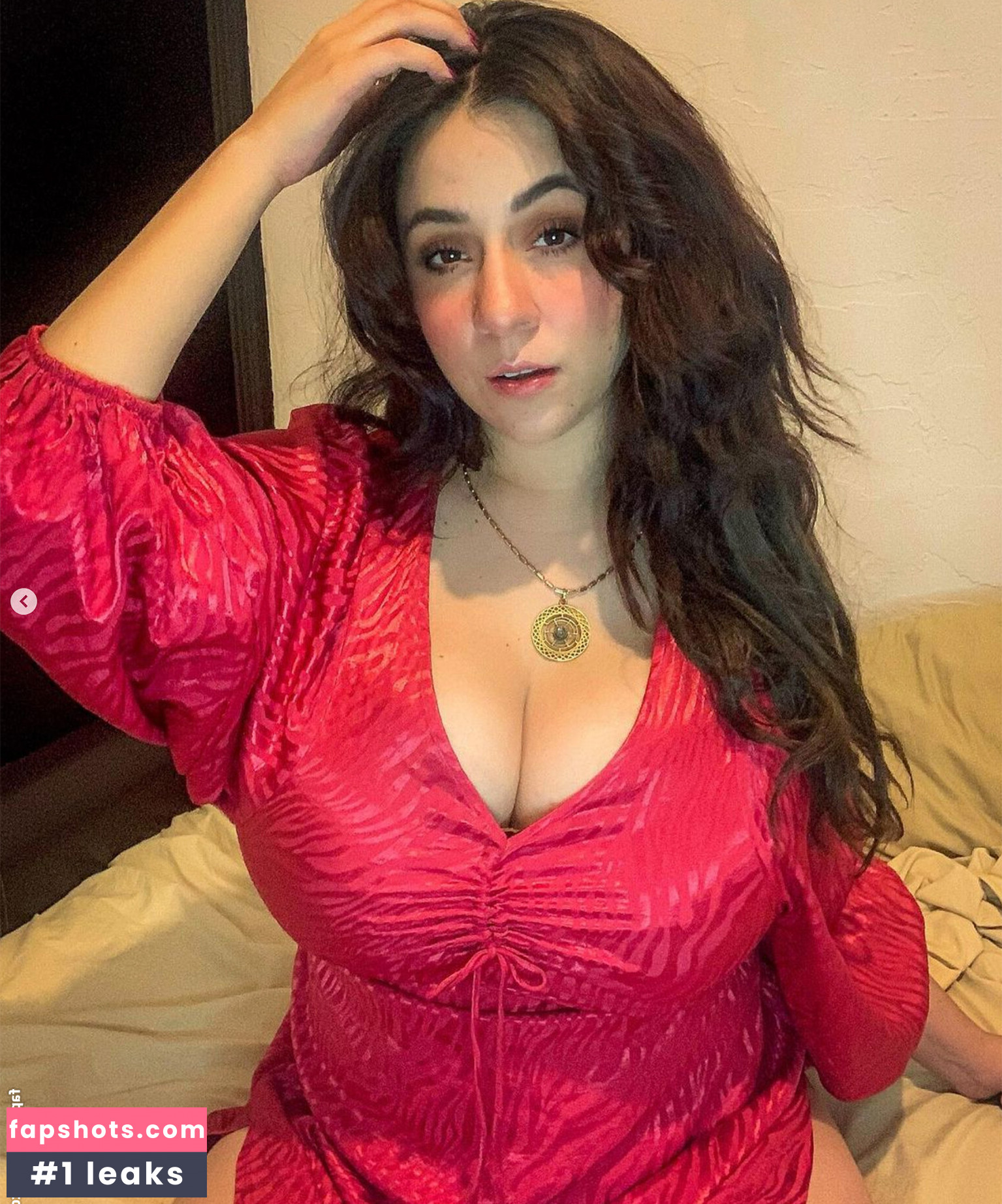 Josahandry Lia gallery photo #5