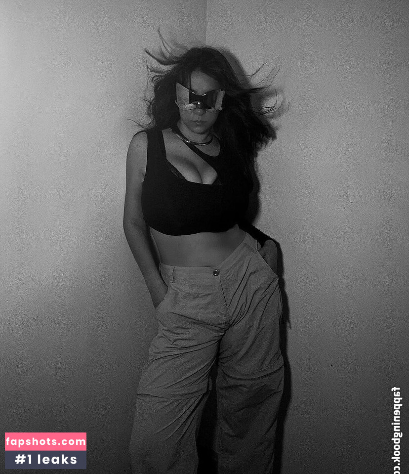 Josahandry Lia gallery photo #47