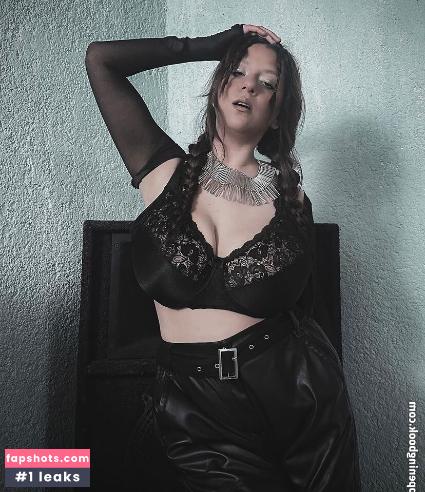 Josahandry Lia gallery photo #51