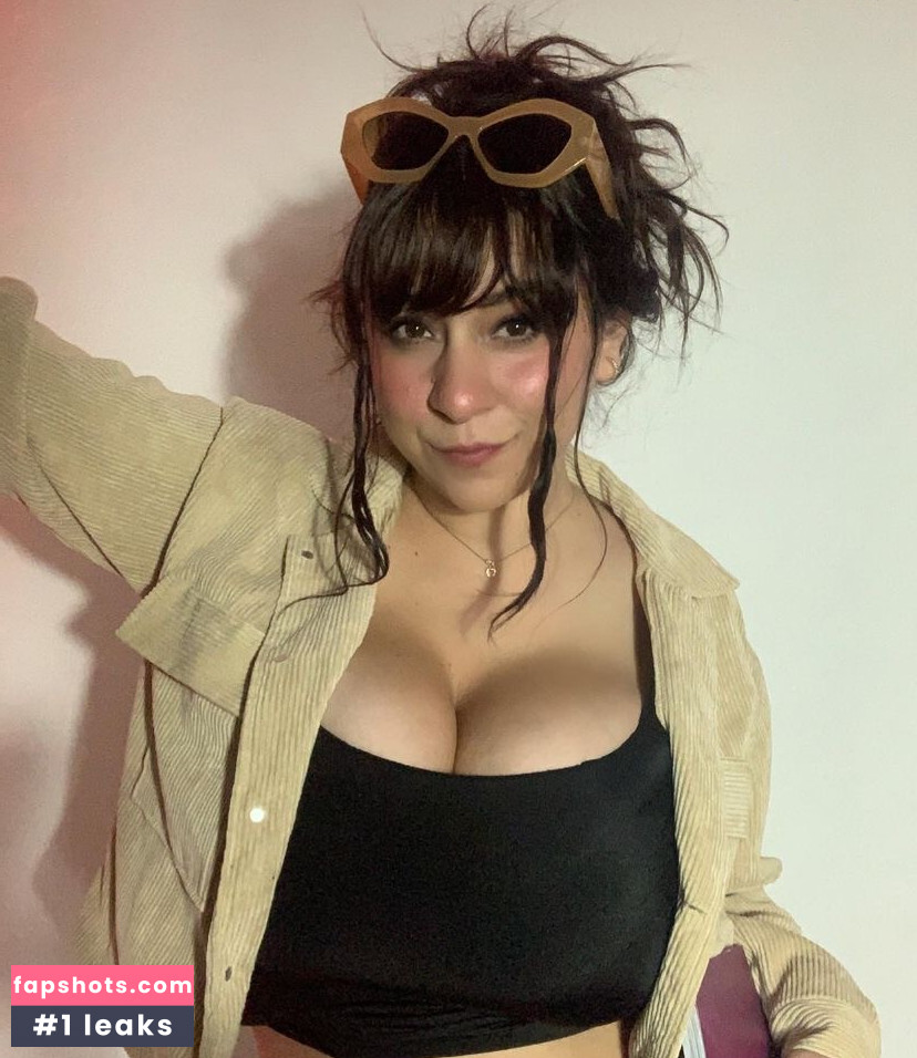 Josahandry Lia gallery photo #85