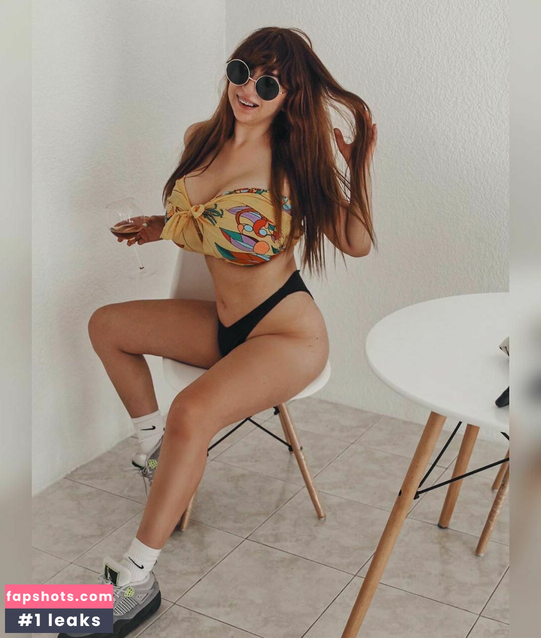 Josahandry Lia gallery photo #10