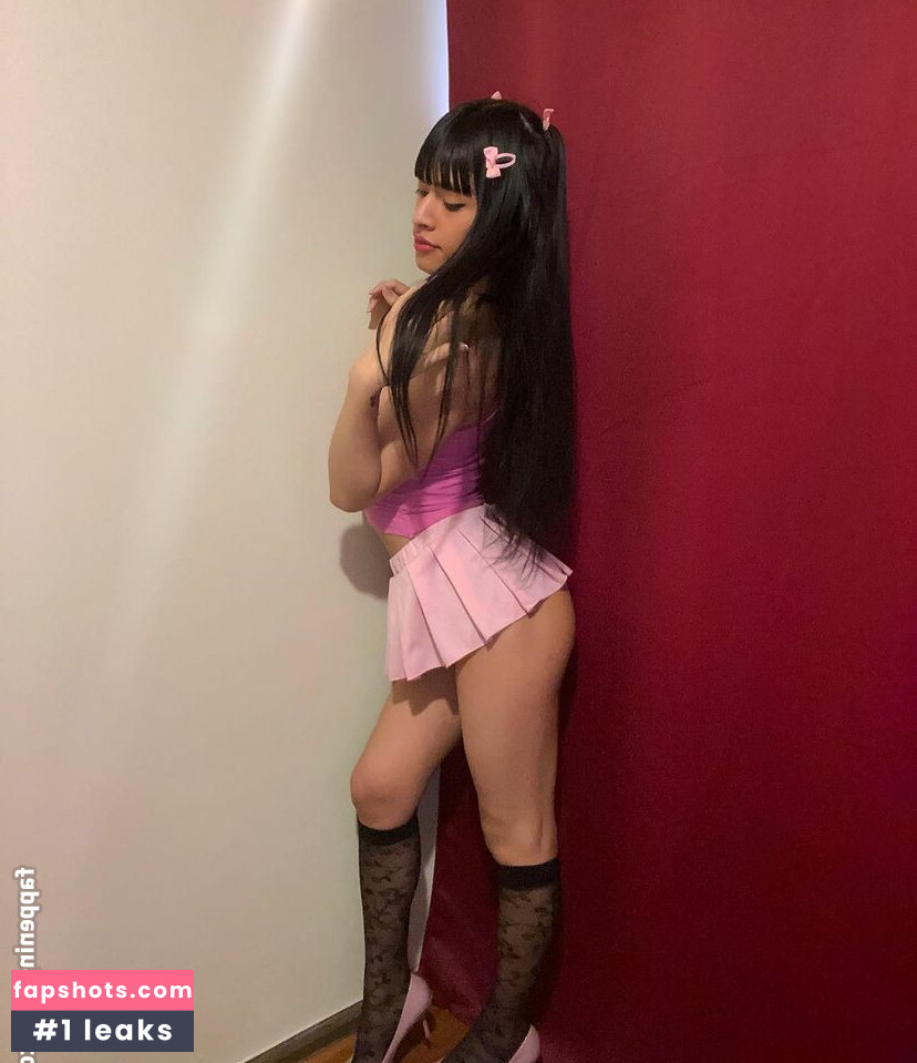 Josefa Lasumi gallery photo #19