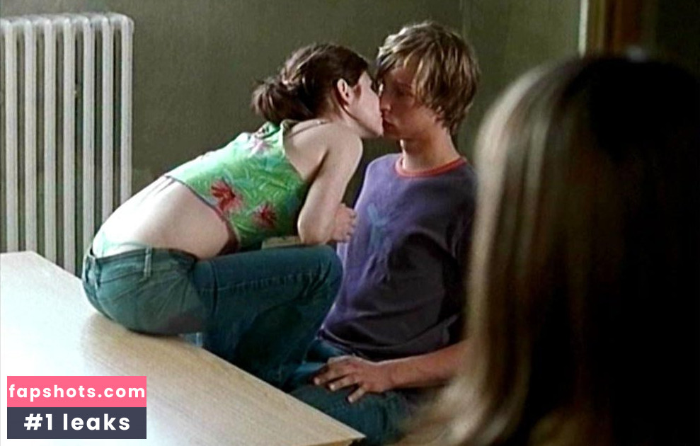 Josefine Preuss gallery photo #58