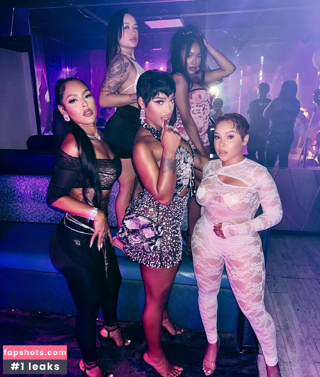 Joseline Hernandez gallery photo #36