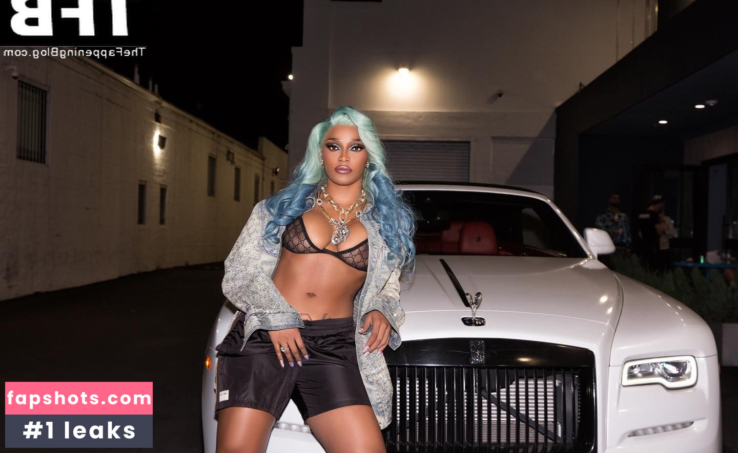 Joseline Hernandez gallery photo #95