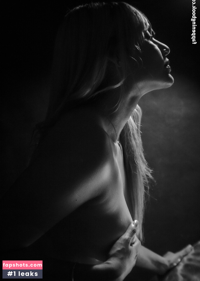 Joselyn Ortiz gallery photo #3