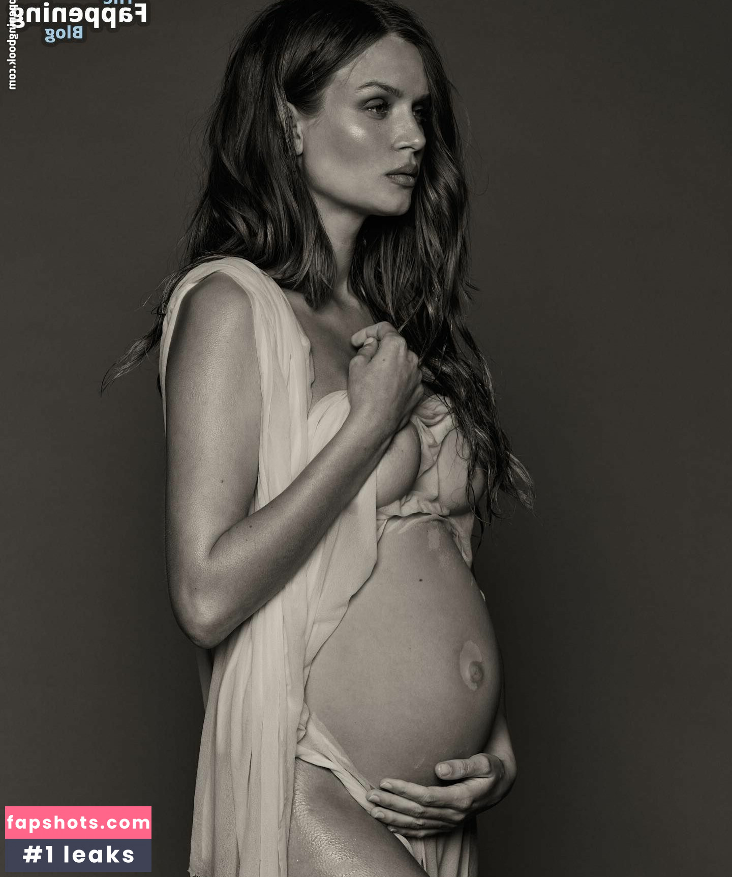 Josephine Skriver gallery photo #152