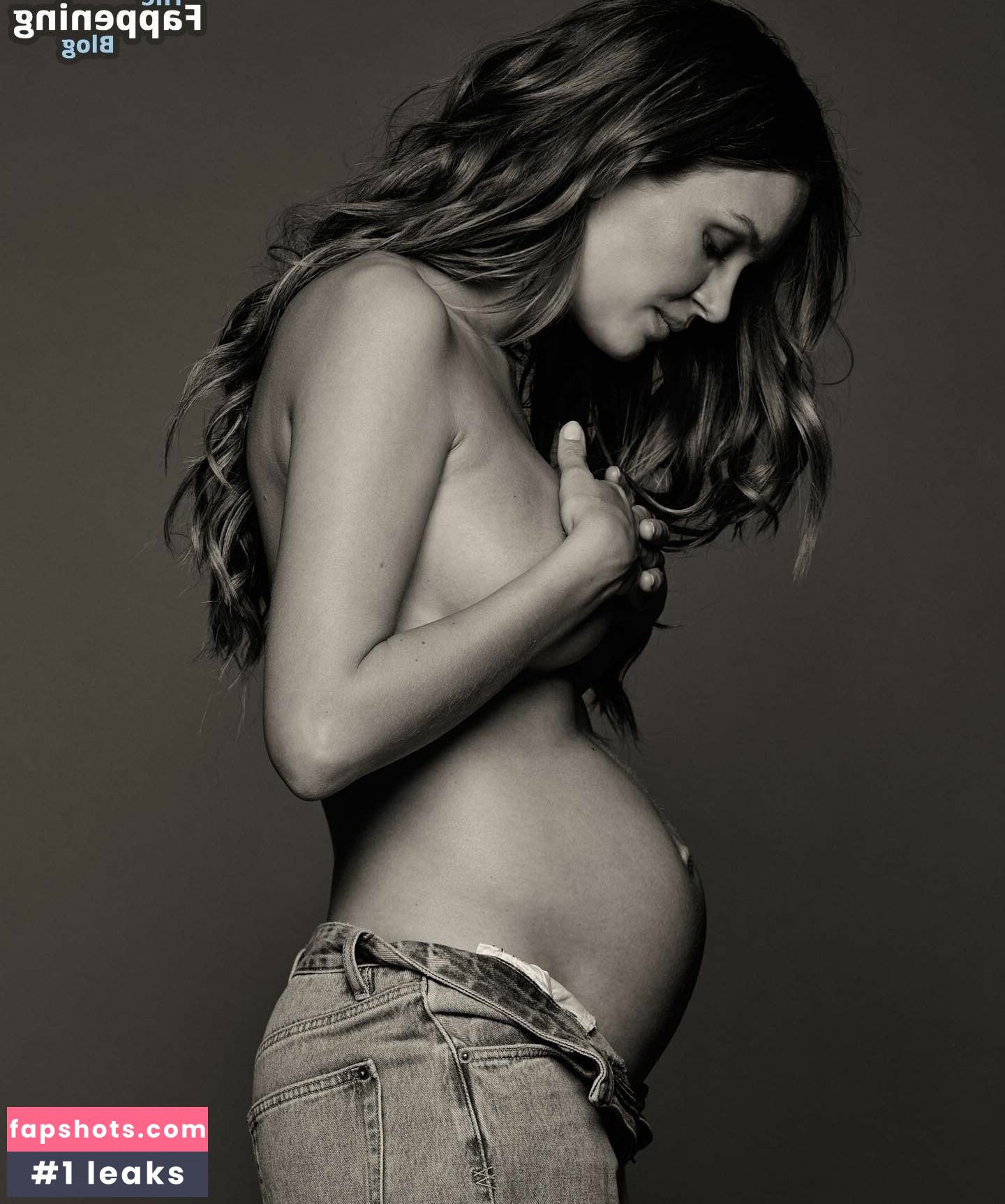 Josephine Skriver gallery photo #154