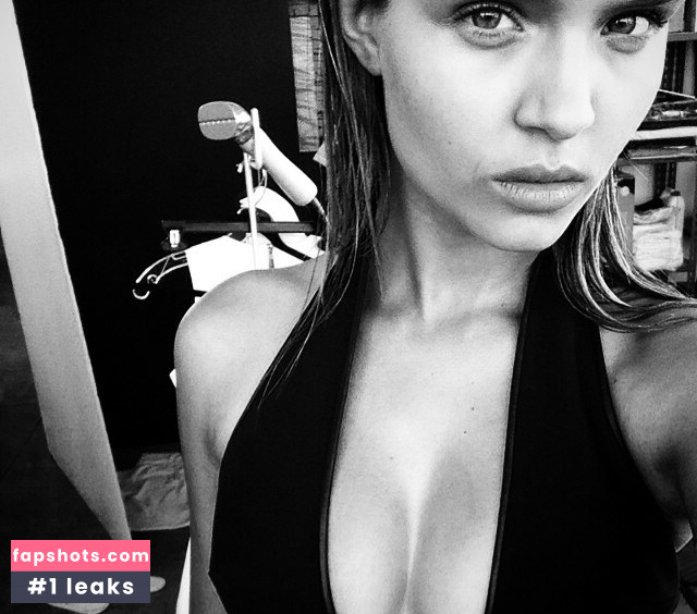 Josephine Skriver Nahé úniky fotek pouze od fanoušků #258 - Fapshots