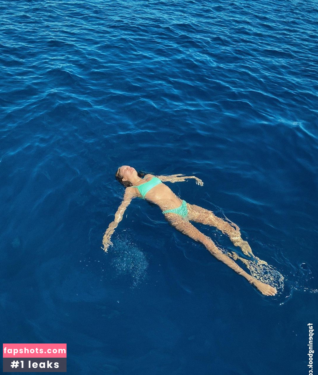 Josephine Skriver gallery photo #449