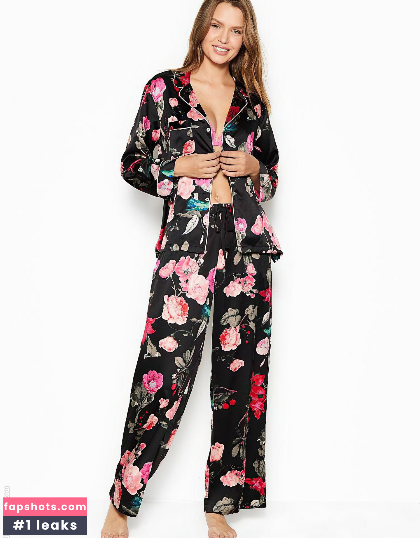 Josephine Skriver gallery photo #455