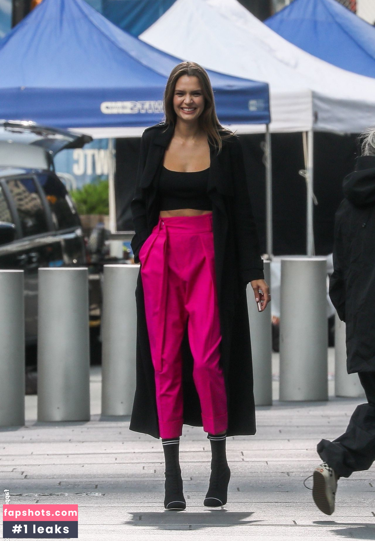 Josephine Skriver gallery photo #477